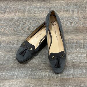 Isaac Mizrahi Live Paulina Gray Tassel Suede Loafters Size 10 Office Workwear